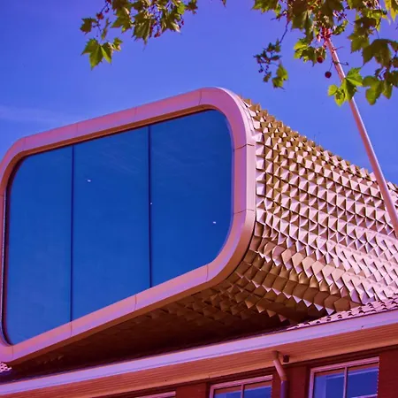 2 Prive Verdiepingen In Stadswoning, Bij Station En Centrum Venlo